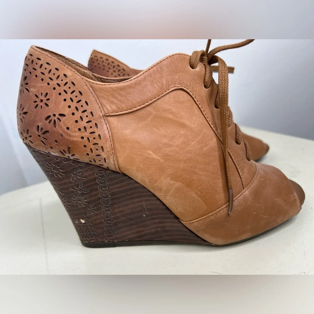 Gianni Bini Cut Out Leather with Peep Toe Wedge